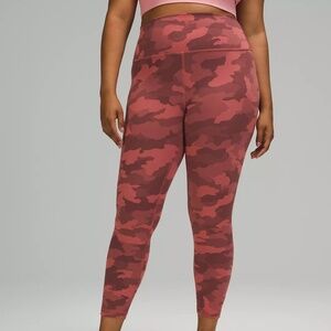 lululemon Wunder Train Leggings 25", size 4, Pink Camo, NWOT